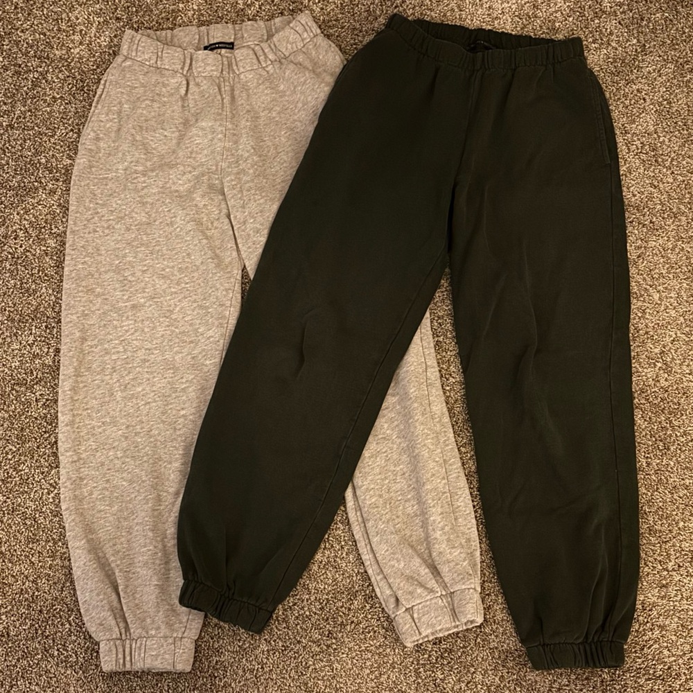 BRANDY MELVILLE SWEATPANTS BUNDLE